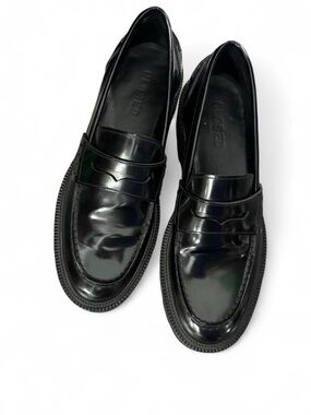 Closed Black Chunky Lug Sole Penny Loafers